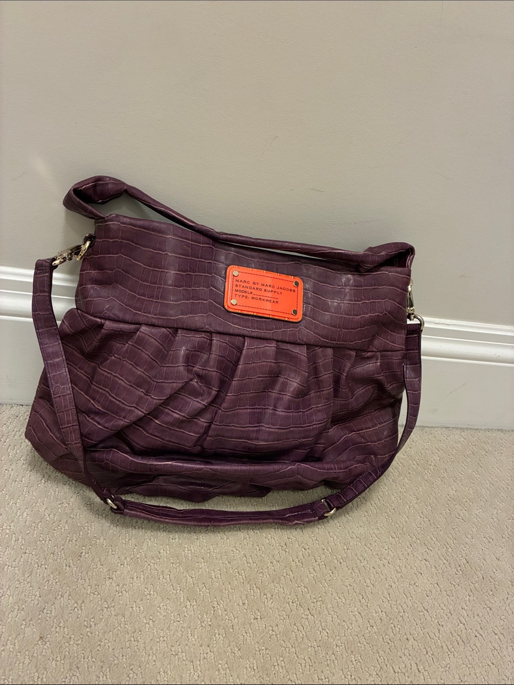 Marc by Marc Jacobs Purple Croc Leather Workwear Hobo Crossbody Bag👝